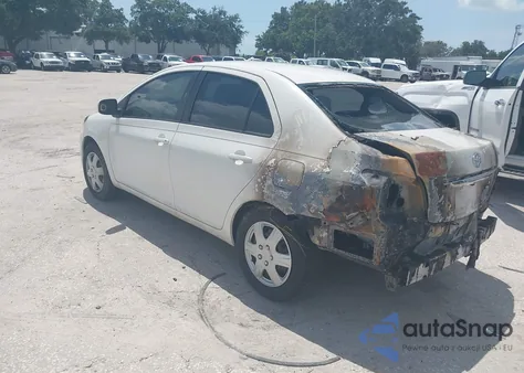 2012 Toyota Yaris z USA, uszkodzony, nr VIN JTDBT4K3XCL012061